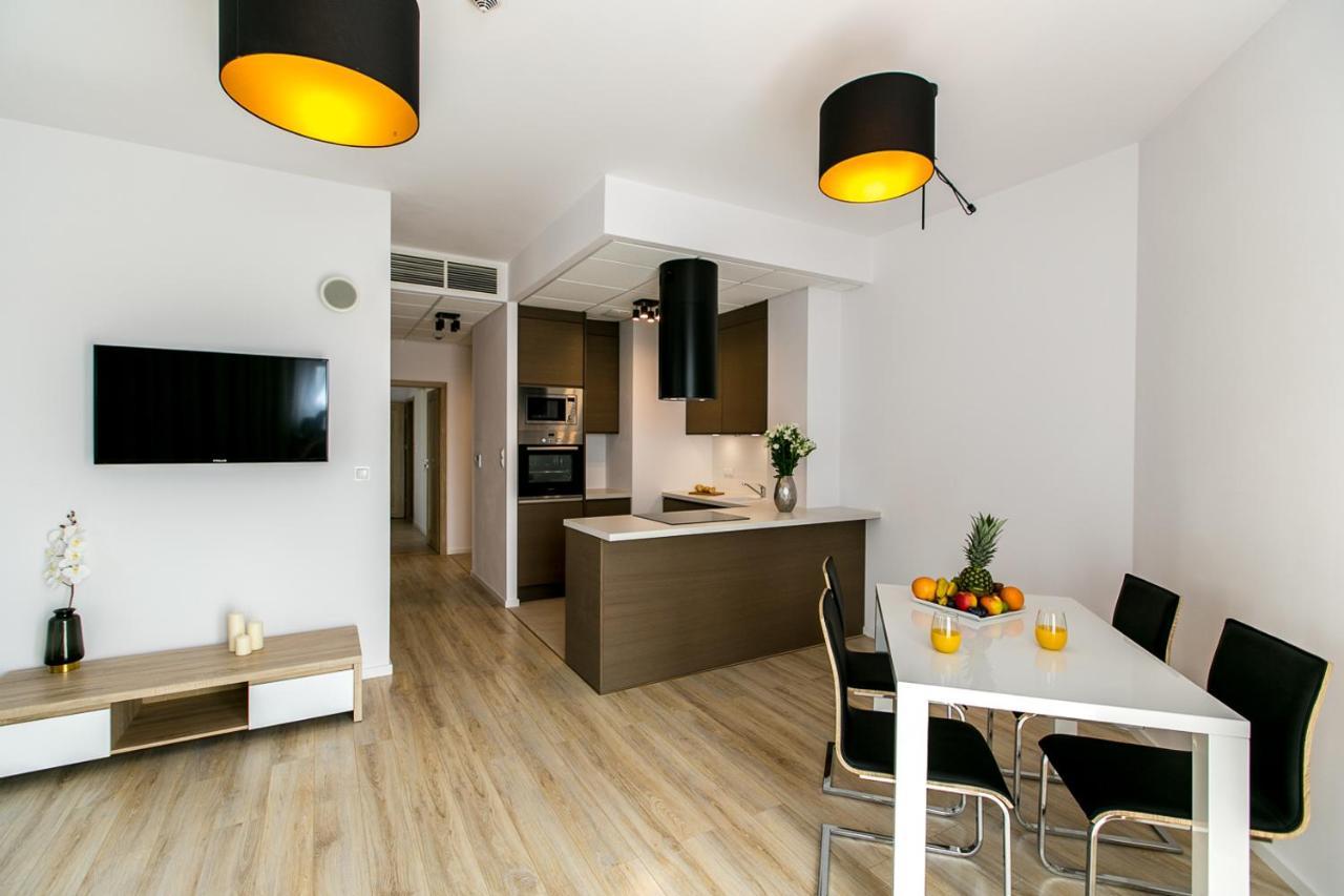 Varsovia Apartamenty Kasprzaka ภายนอก รูปภาพ